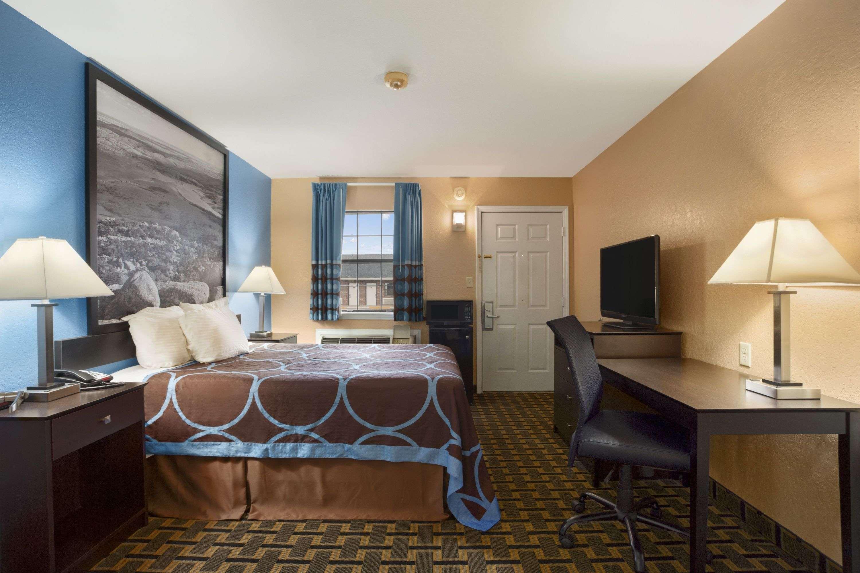 Motel Super 8 By Wyndham Henryetta Extérieur photo