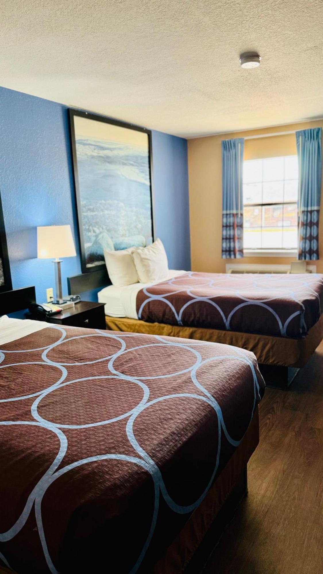 Motel Super 8 By Wyndham Henryetta Extérieur photo